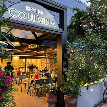 Hotel Columbia Марина-Ромеа Екстер'єр фото